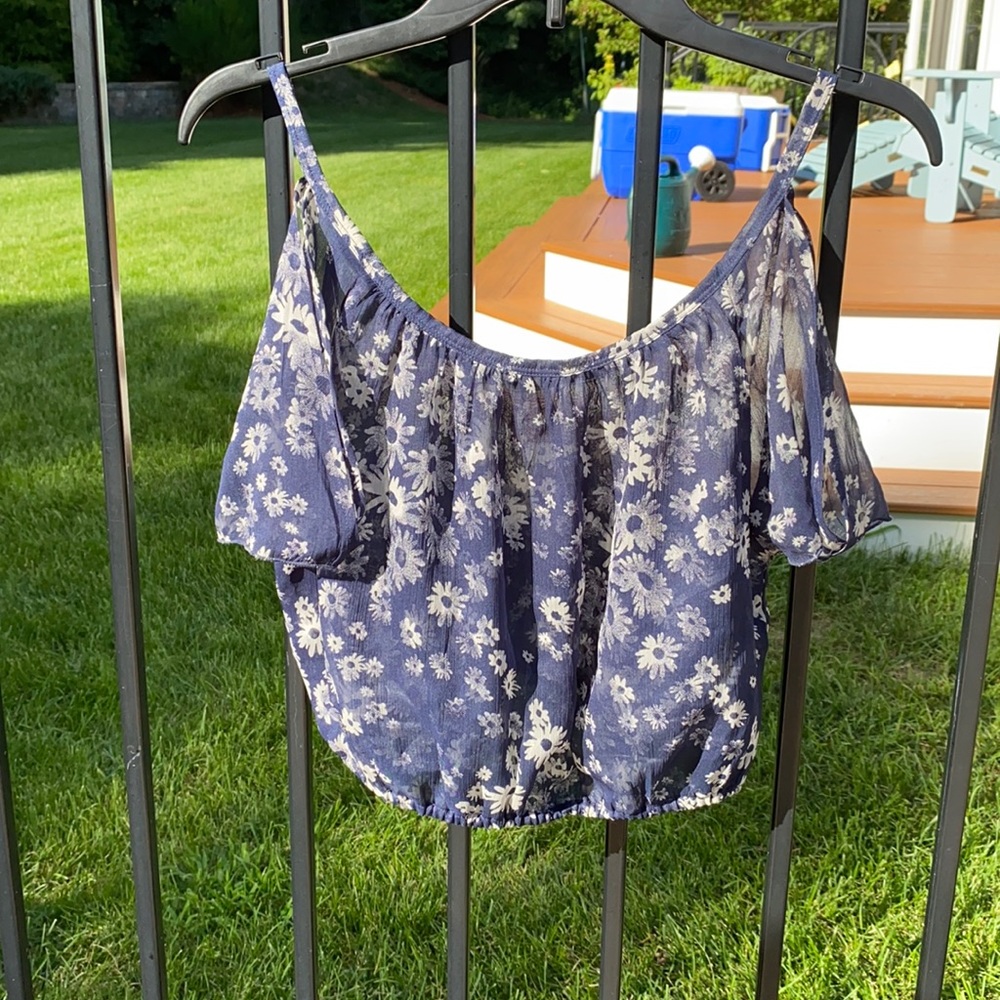 Thin floral hollister off the shoulder tank